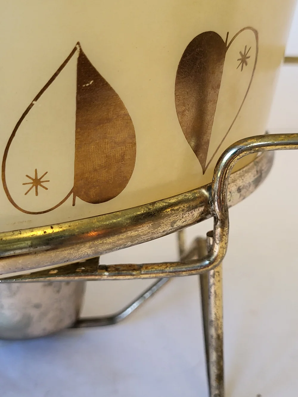 Vintage PYREX Golden Hearts Chafing Casserole W/ Lid Limited Edition